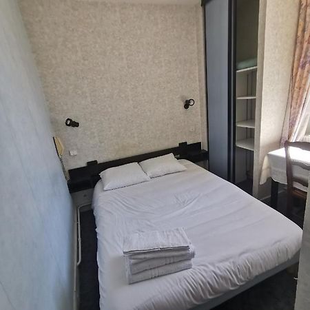 אמבראן Hotel Le Tourisme מראה חיצוני תמונה
